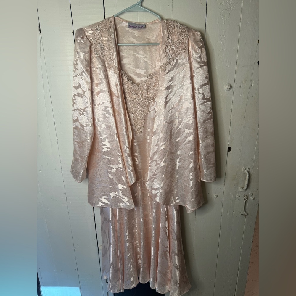 Vintage Two-Piece Pink Mother-of-the-bride Dress and Top